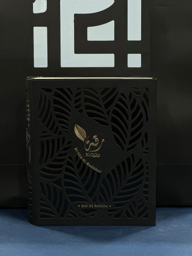عطر رقه ارض الزعفران